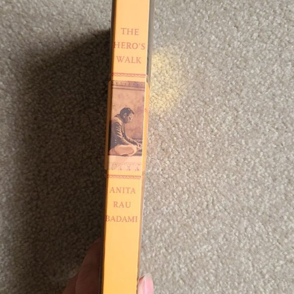 4/$20‎ The Hero's Walk by Anita Rau Badami - Paperback - Picture 4 of 5
